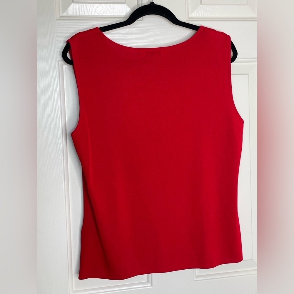 Misook Sleeveless Red Shell Top - Picture 5 of 7